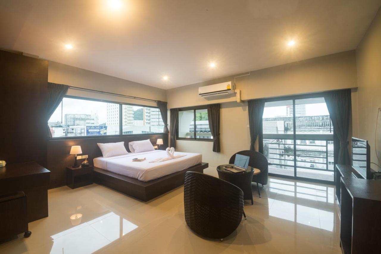 Green Leaf Hostel Phuket Екстериор снимка