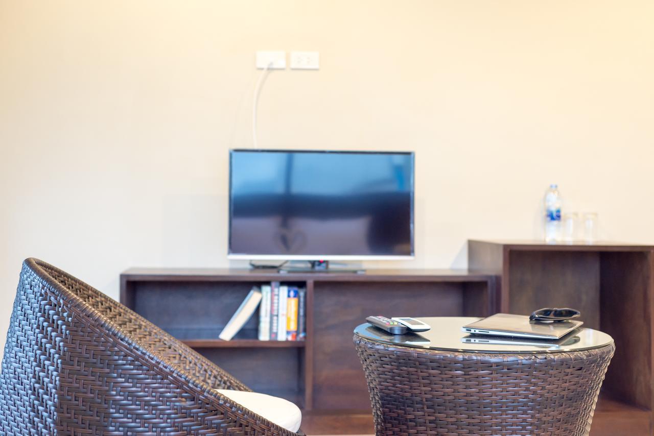 Green Leaf Hostel Phuket Екстериор снимка